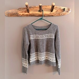 Light grey and white Fair Isle style sweater - Sm/Med boxy fit